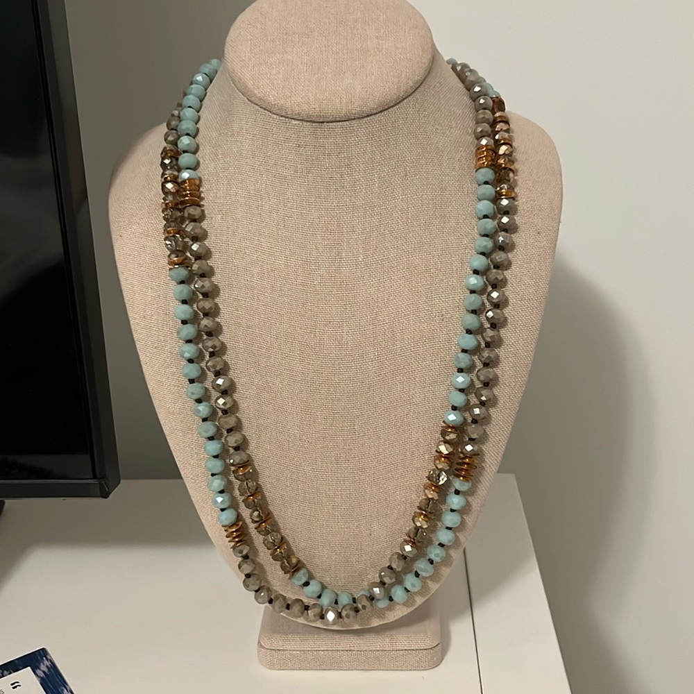 Elegant Multi-Color Beaded Necklace